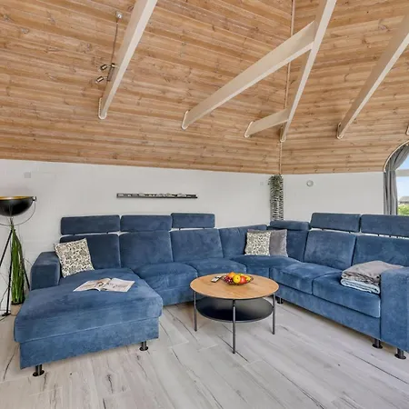 Feriehus Janne - From The Sea By Interhome